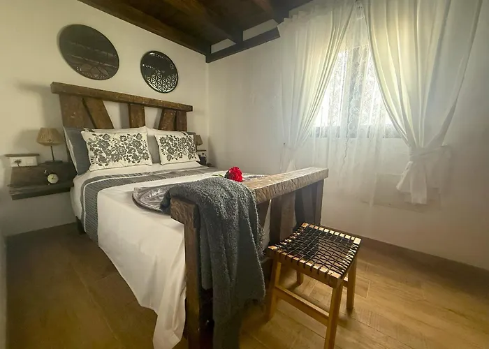 Casita Oyala San Bartolomé