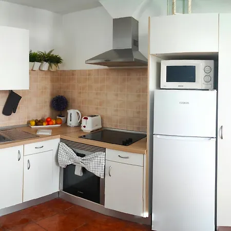 Casita Oyala * San Bartolomé