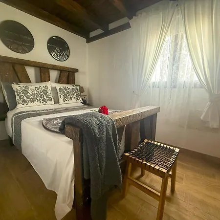 Casita Oyala San Bartolomé